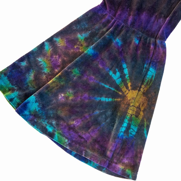 Black and Multicolor Flare Pants - Picture 5 of 9